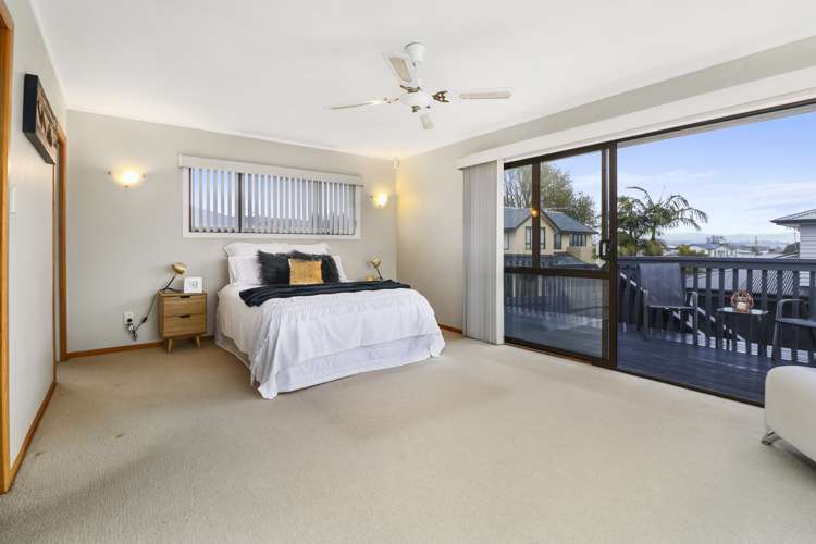 244 Te Atatu Road Te Atatu South_9