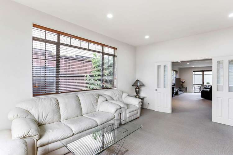 91 Baverstock Road Flat Bush_6