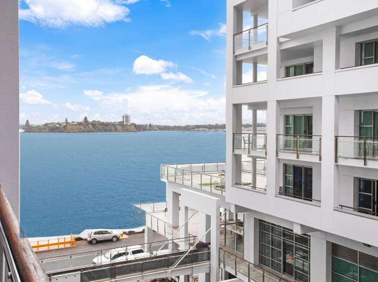 28/143 Quay Street Auckland CBD_15