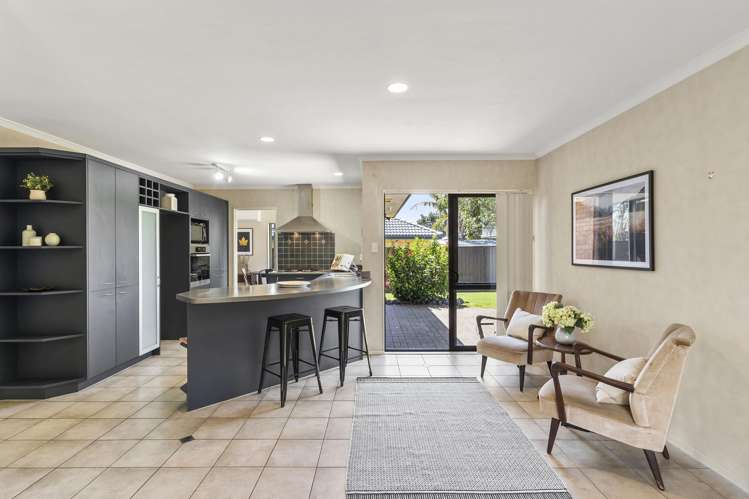 4 Greta Banks Place Wattle Downs_6