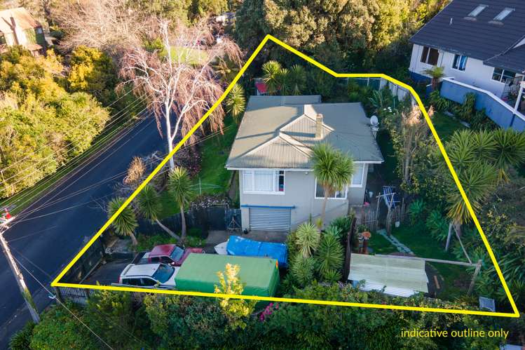2 Fairmount Road Titirangi_21