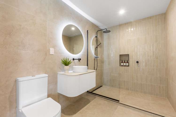 4B Columbia Way Kingston_11