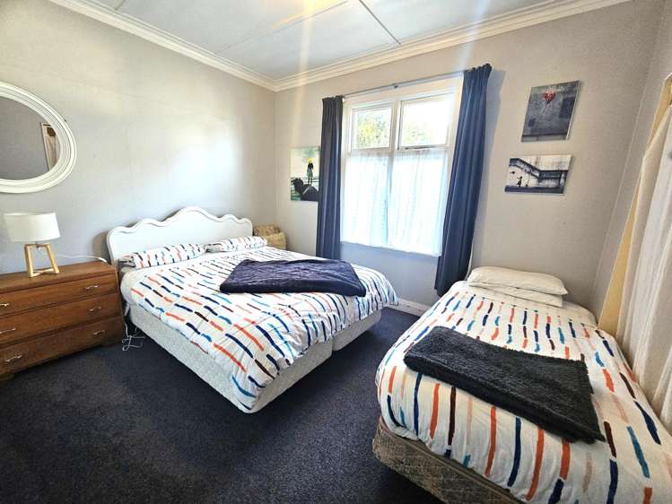 14 Moana Street Kaka Point_8