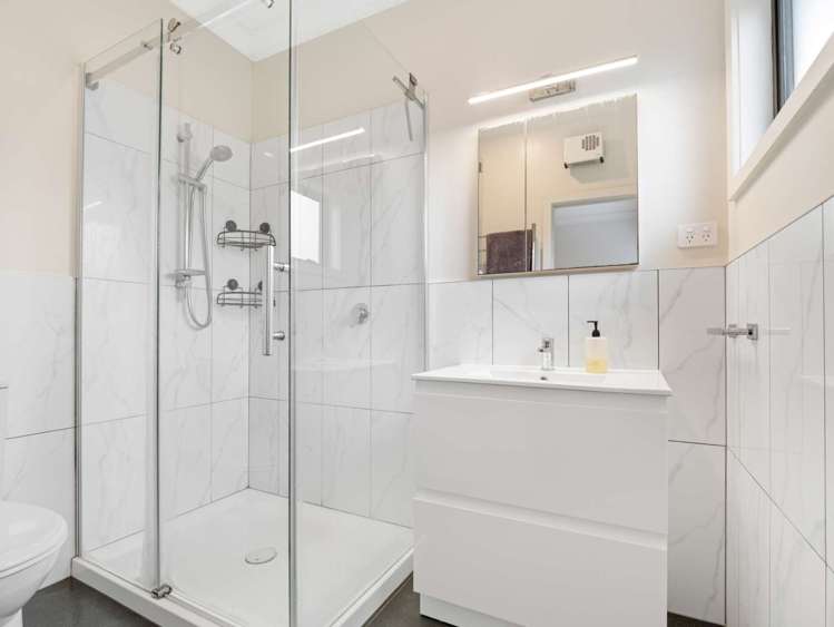 20 Ruihi Street Victoria_20