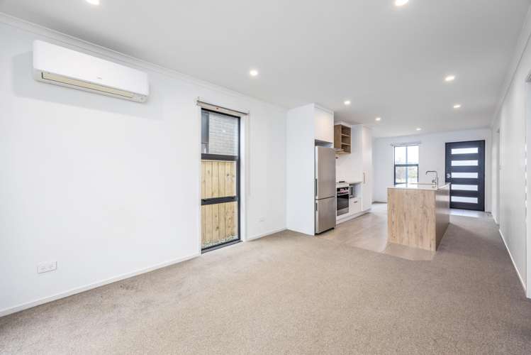 27 Houhora Street Westgate_14