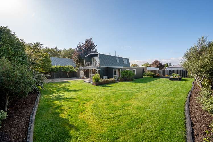 4a Cricklewood Lane Springlands_24