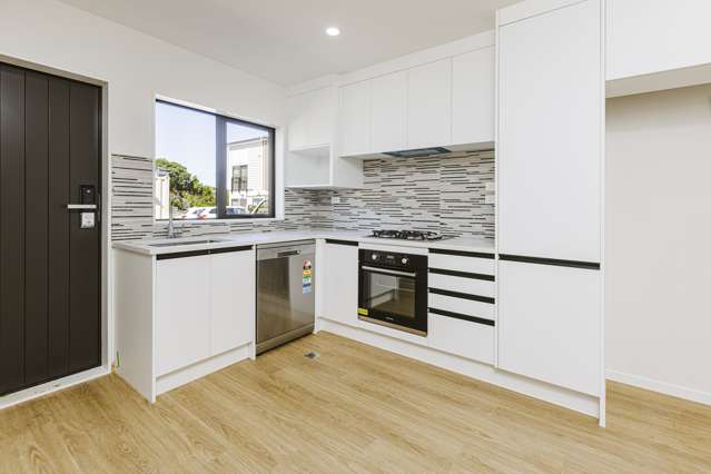 2/13D Miles Avenue Papatoetoe_2