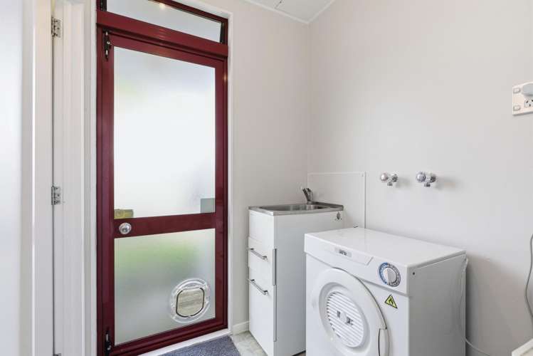 13b Emery Place Papamoa Beach_11