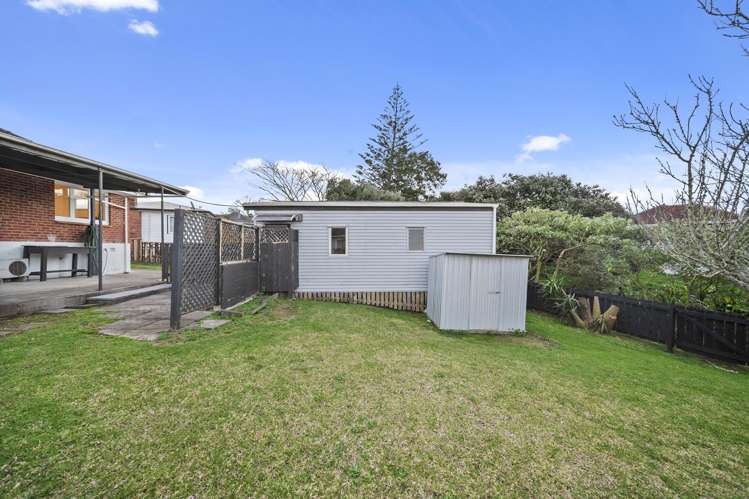 11a Robyn Place Mangere East_19