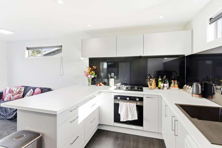 178 Victoria Road St Clair_7