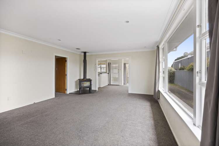 37 Disraeli Street Hawera_12