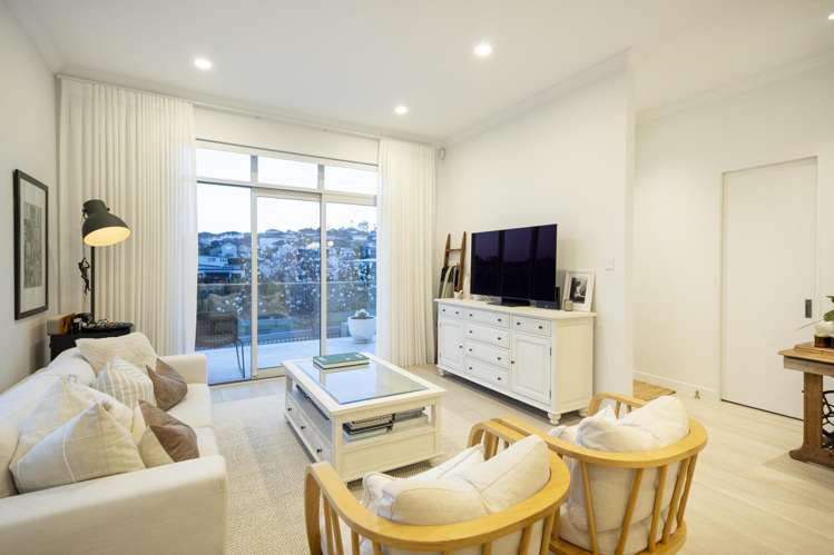 155D Bonair Crescent Millwater_7