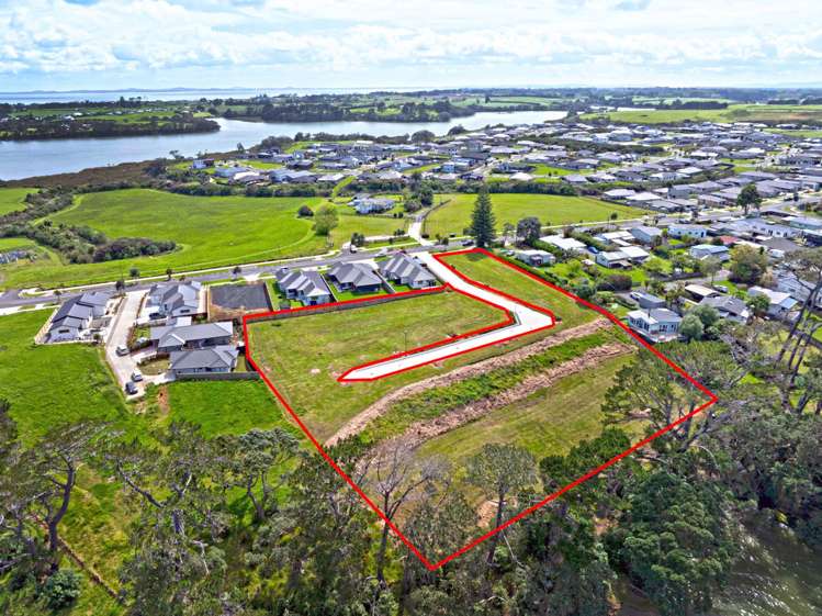 24A-E McLarin Road Glenbrook_8