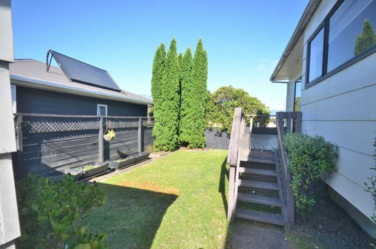 19a Millers Road Brookfield_14