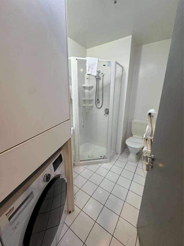  12E/120 The Terrace Wellington Central_3