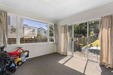 235 Great South Road_3