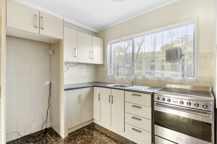 5/106 West Coast Road Glen Eden_5