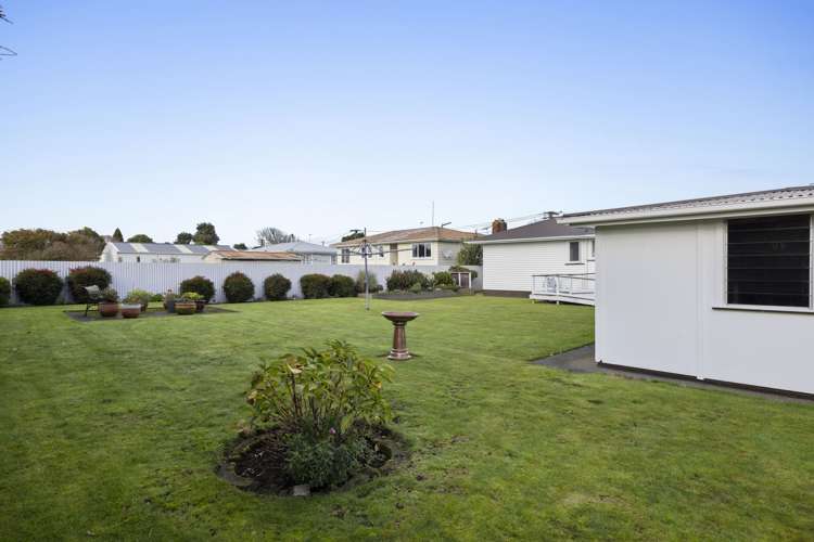 42 Reid Avenue Hawera_20