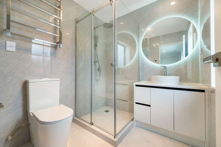 7 Bremner Ridge Street Flat Bush_20