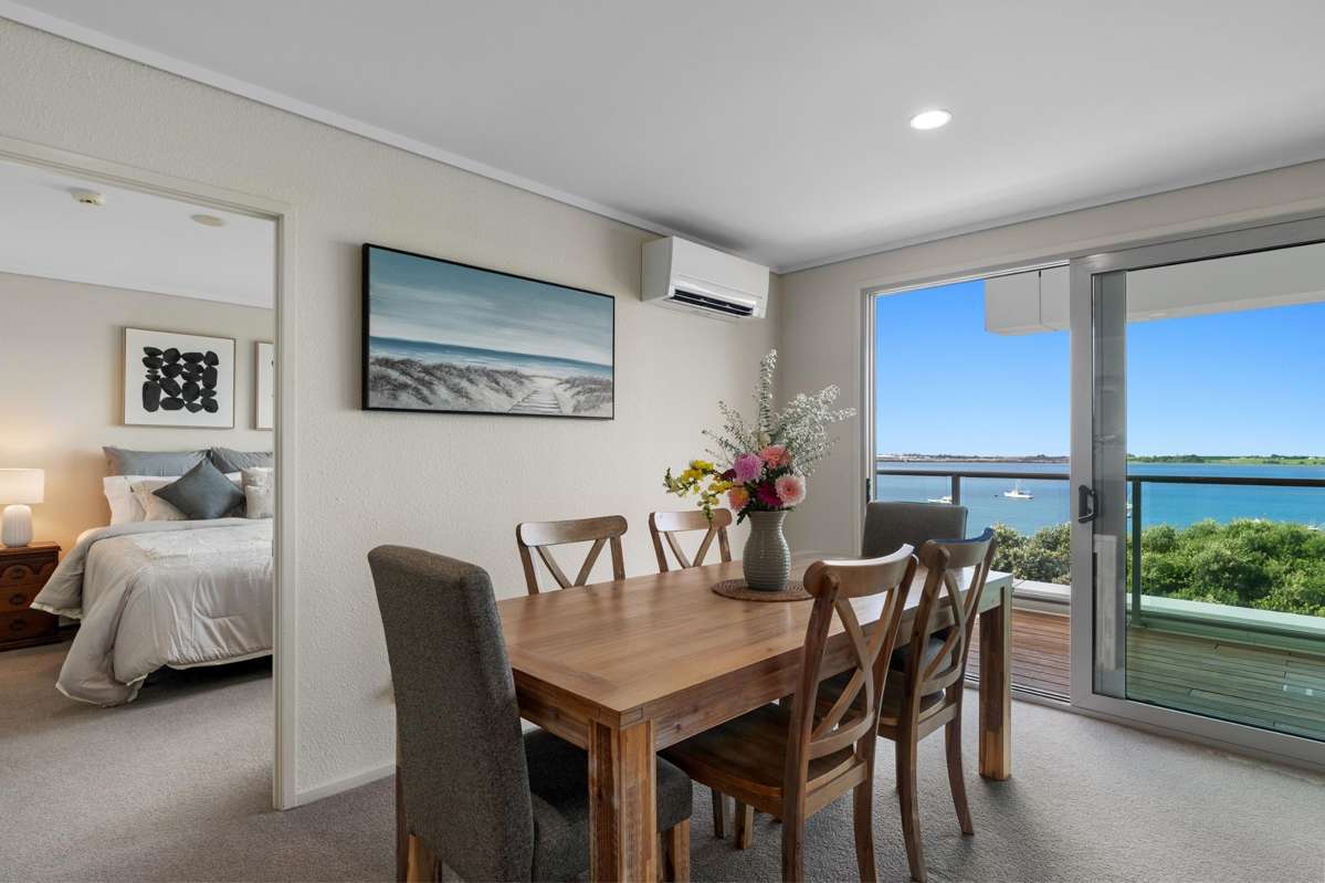 604/72 Devonport Road_1