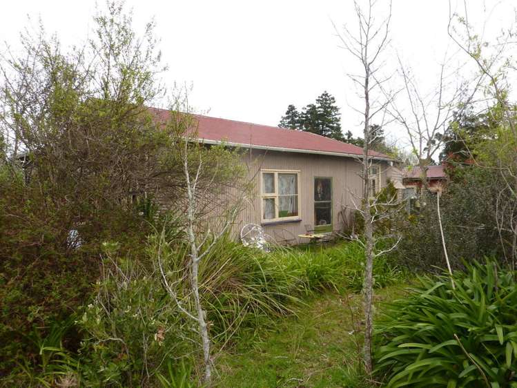 6 Newcastle Street Waimangaroa_21