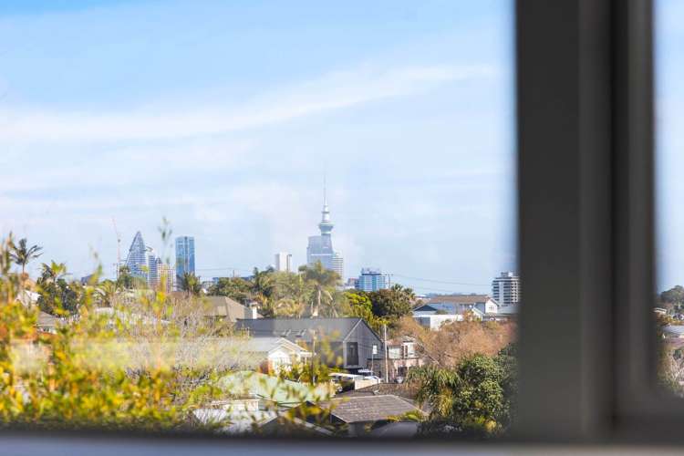 40 Regent Street Devonport_17