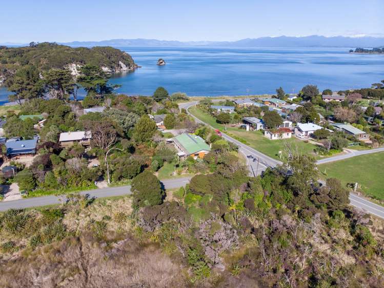 6 Wharariki Road Kahurangi National Park_21