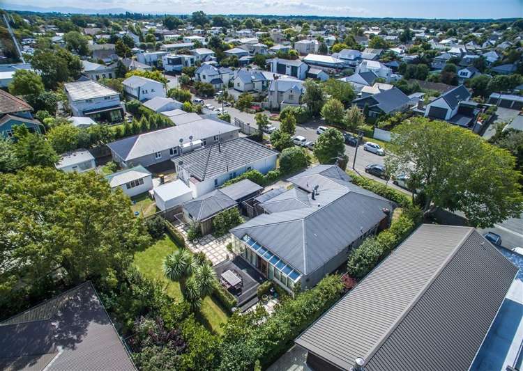 23 Devonport Lane Saint Albans_25