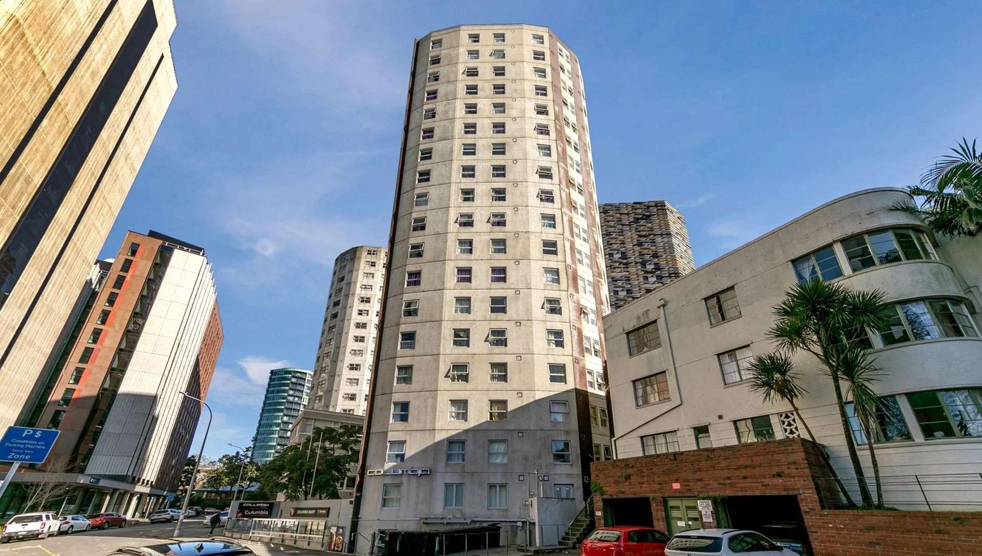 4C/15 Whitaker Place 10015_0