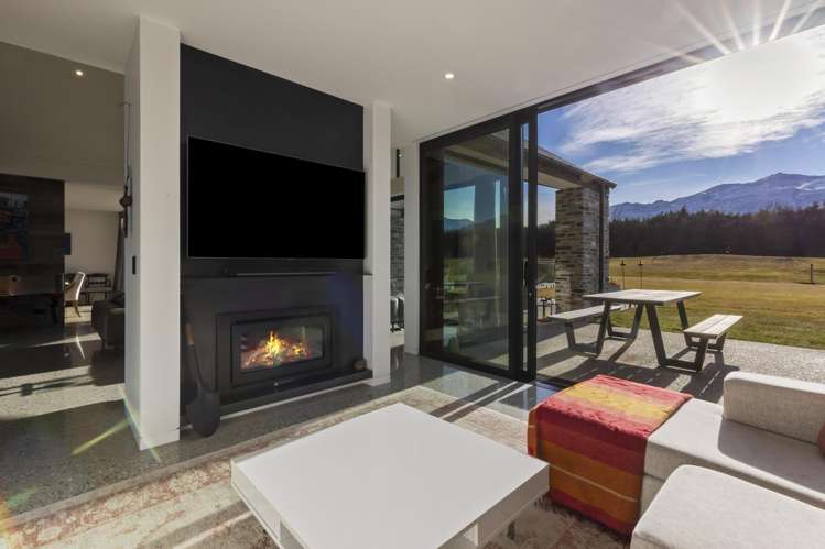281 Lower Shotover Road Speargrass Flat_8