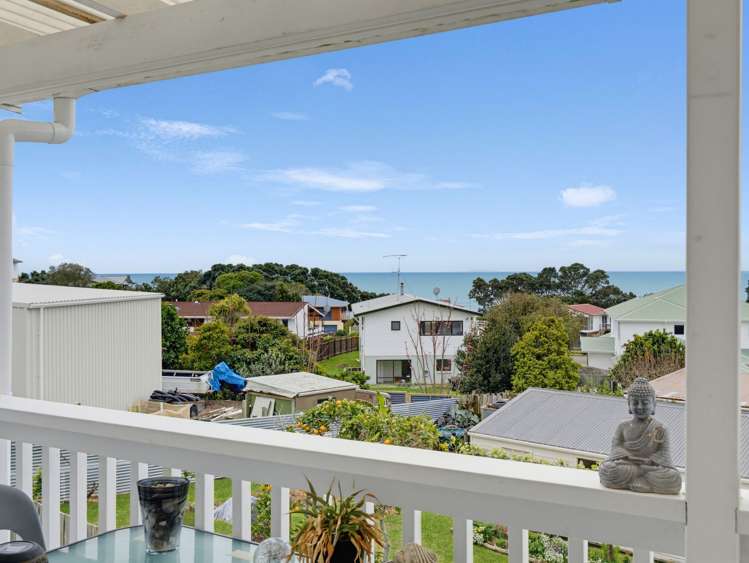16 Paerata Ridge Road_1