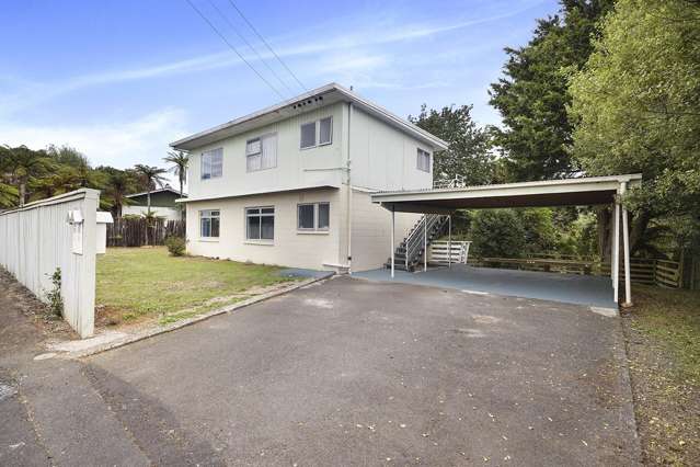 Spacious Living with a Tranquil Outlook!