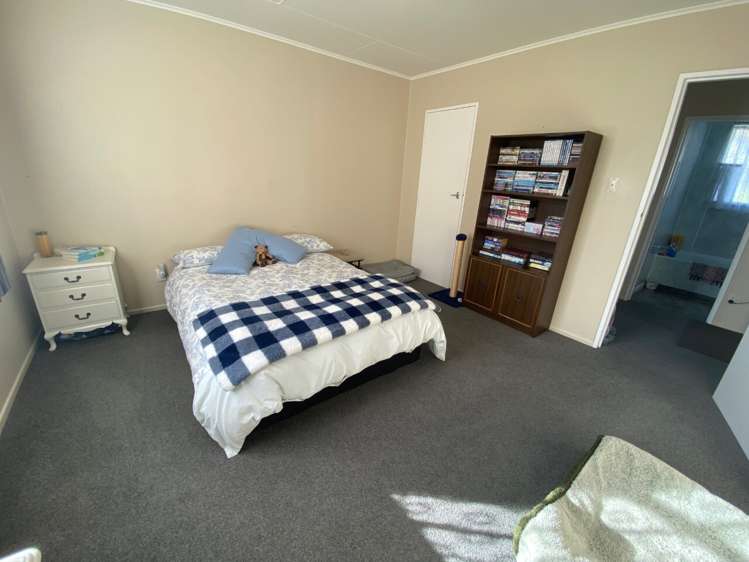 13 Lancaster Crescent Tokoroa_6