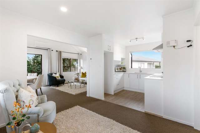 2/14 Priestley Drive Bucklands Beach_1