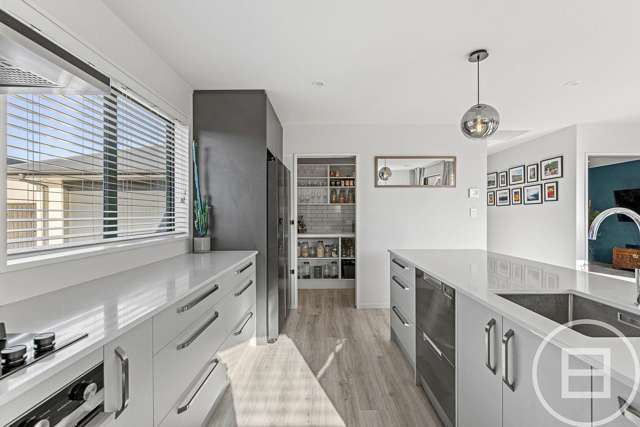 25 Vitalia Crescent Lincoln_2