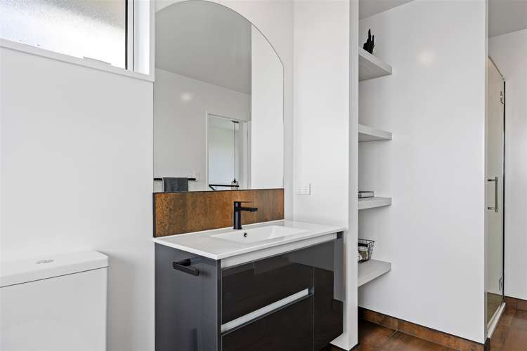 63 Katrine Drive Burwood_21