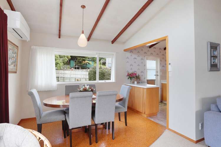 211 Woodlands Park Road Titirangi_8