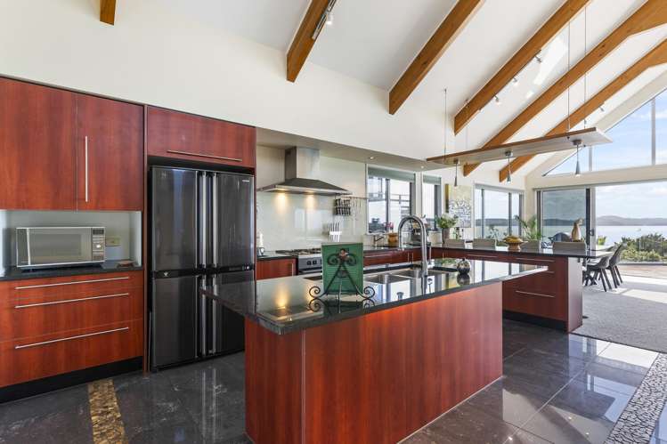 6 Sea View Terrace Maraetai_7