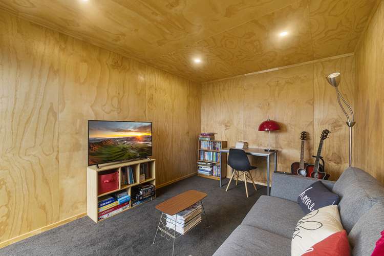 10 Sewell Place Leamington_19