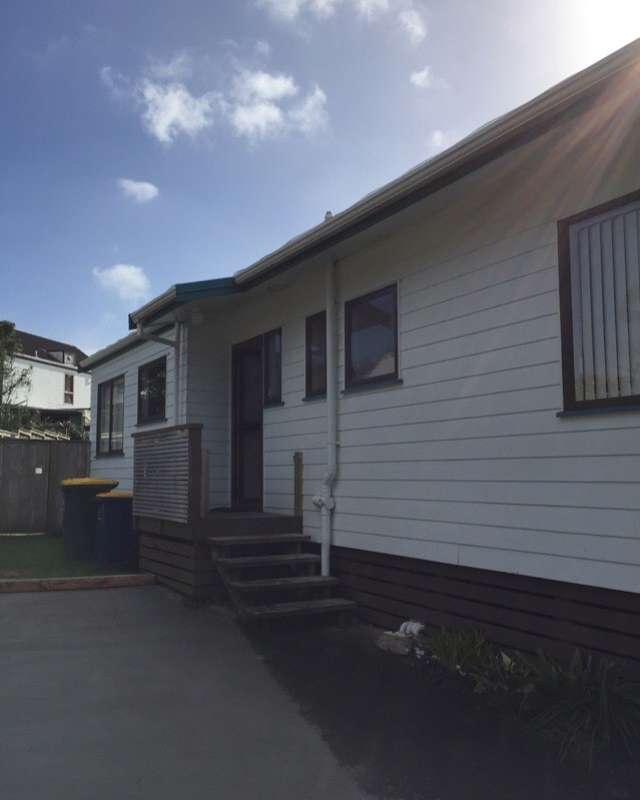 45B Hutchinson Ave, New Lynn, Auckland