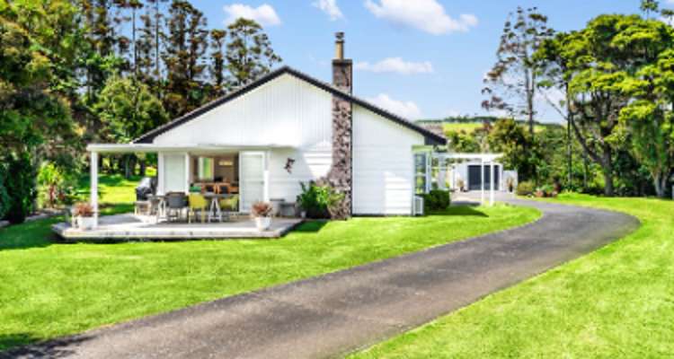 286 Muriwai Valley Road_0