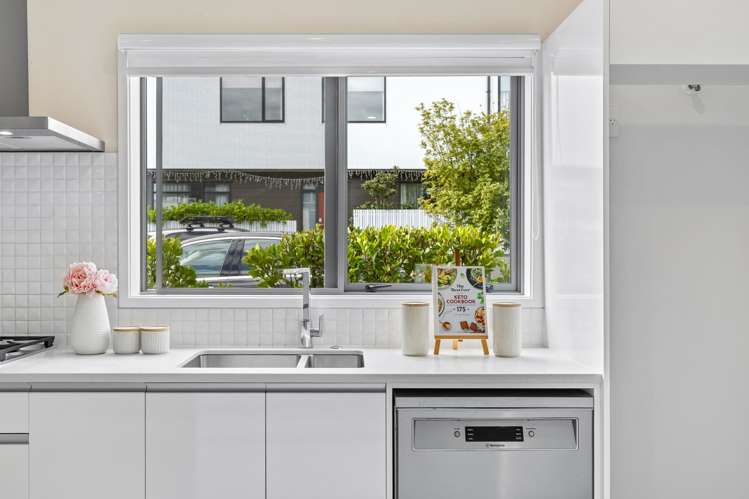 1 Weta Road Hobsonville_10