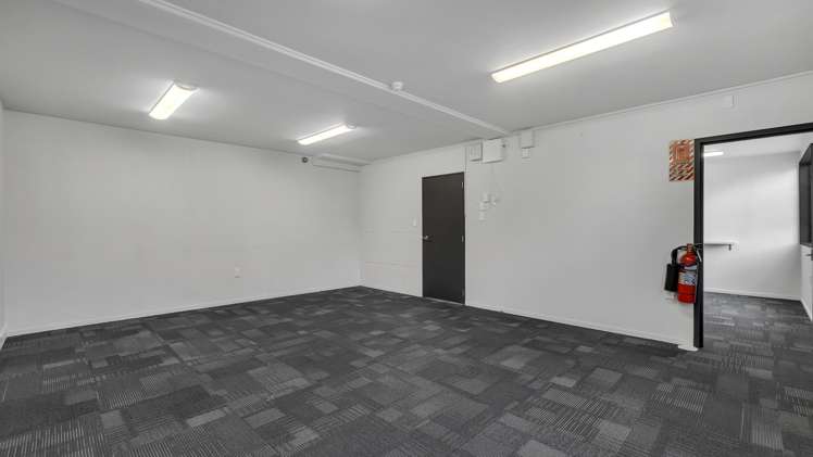14 Alloy Street Sockburn_7