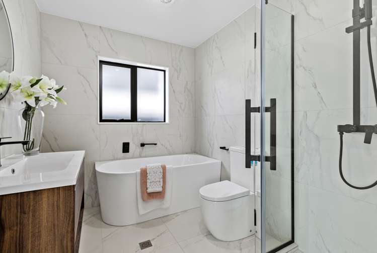 2/3c Long Bay Drive Torbay_8