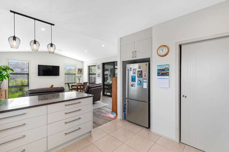 45 Golf Vue Place Castlecliff_19