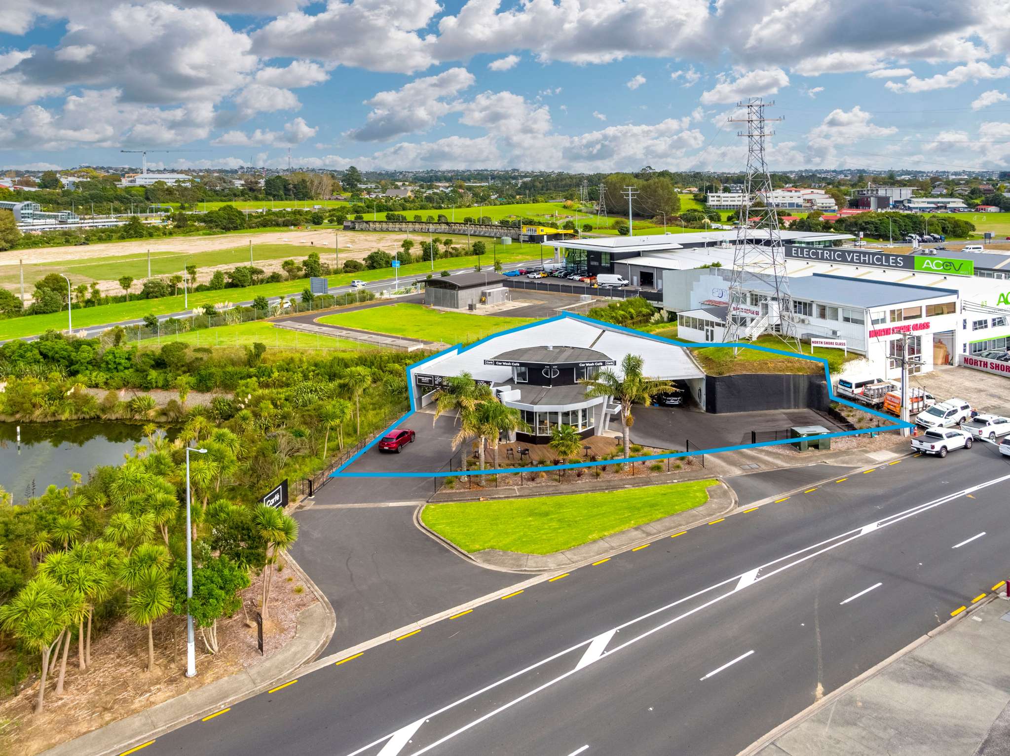 Highly visible in prime Takapuna location