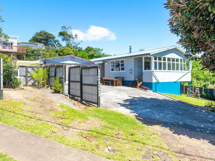 24 Alison Road Surfdale_25