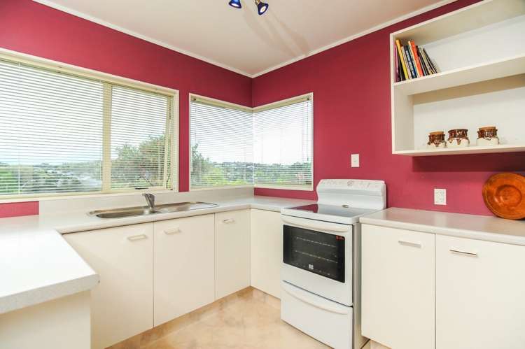 1/19 Witheford Drive Bayview_5