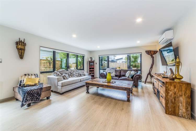 10 Hangar Lane Whenuapai_7