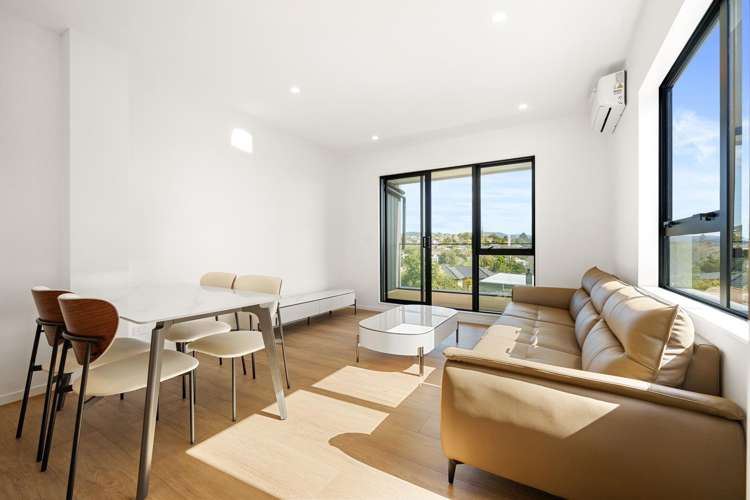 Lot 2-4/42 Captain Scott Road Glen Eden_4